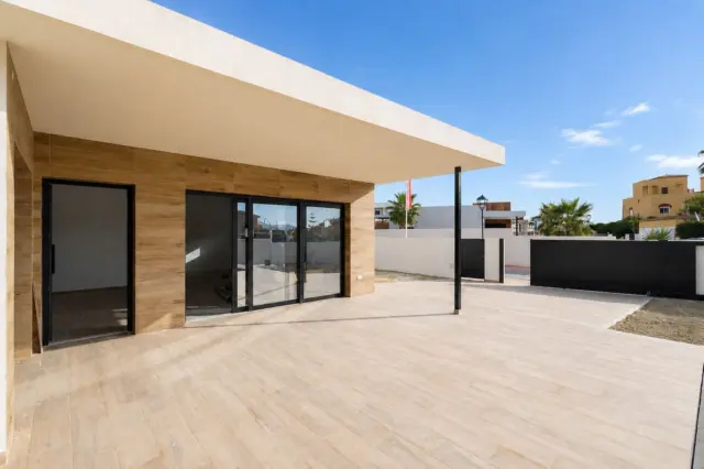 Chalet on Calle Amapola, No. 2 photo 2