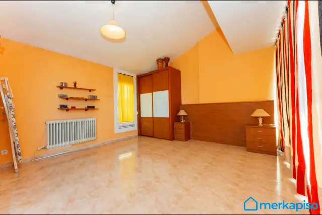 Terraced House in Centre photo 31