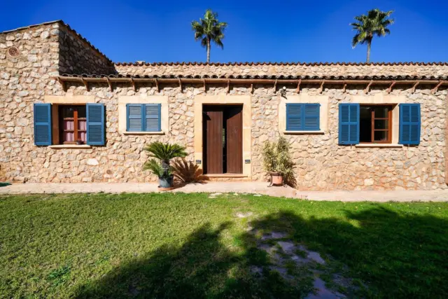 Rustic Finca in Canyamel
