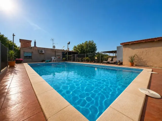 Rustic Finca in La Fanecada