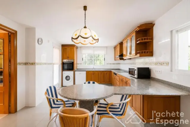 Chalet on Carrer Alboraya photo 6