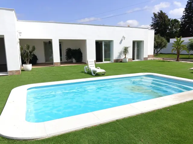 Chalet in Barrio Nuevo