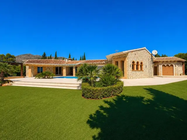 Chalet in Benissa Pueblo