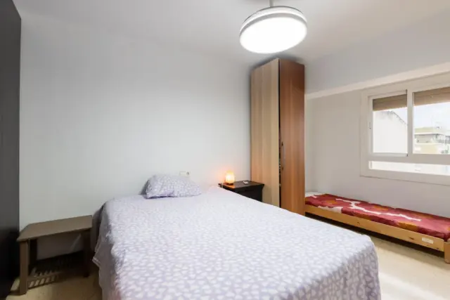 Apartment on Carrer de Gabriel Carbonell photo 12