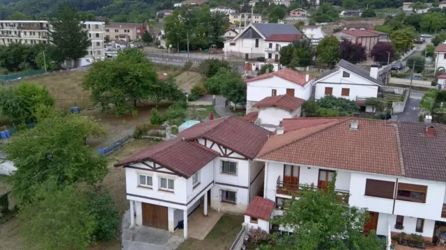 House on Manzanal Street photo 38