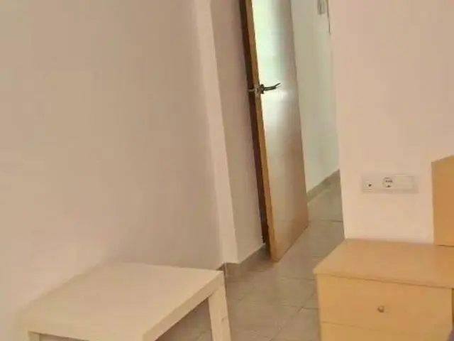 Apartment in Carrer de Banyoles photo 11
