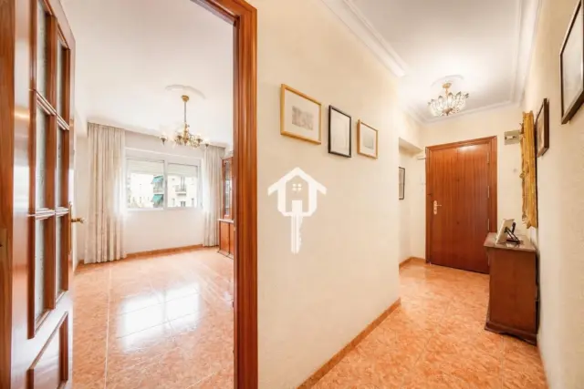 Flat on Calle de San Mateo photo 9