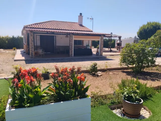 Casa en calle La Barraca
