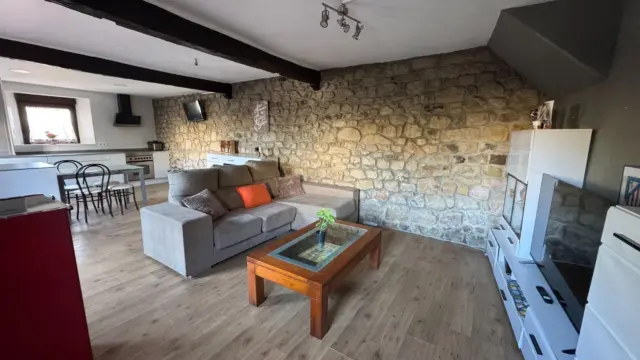 Casa pareada en calle Bolmir-Mayor, nº 13