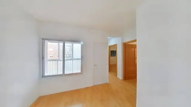 Flat in Ambroz photo 2