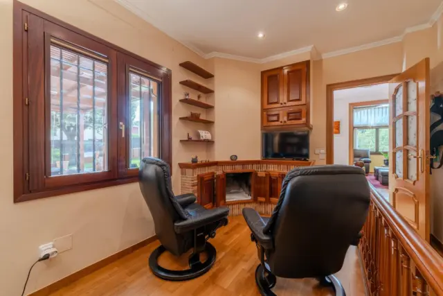 Chalet en Carrer Montseny photo 20