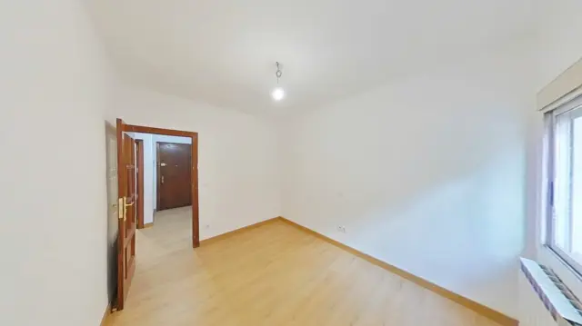 Apartment in Canillejas photo 12