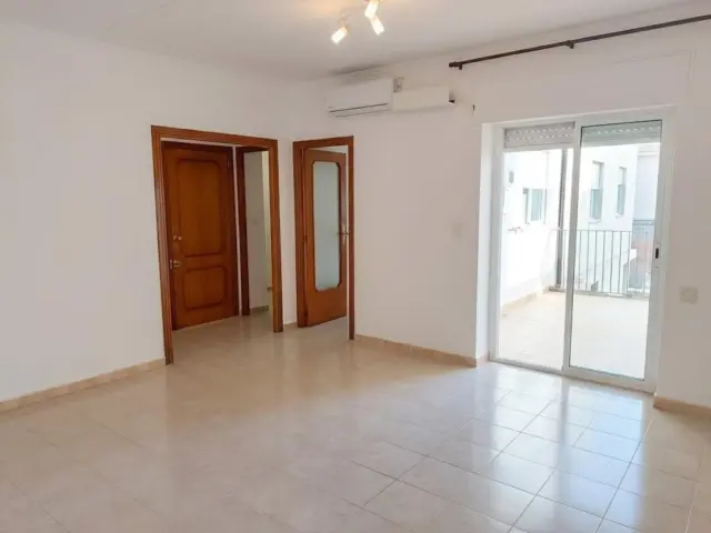 Flat on Carrer de Sant Antoni photo 3