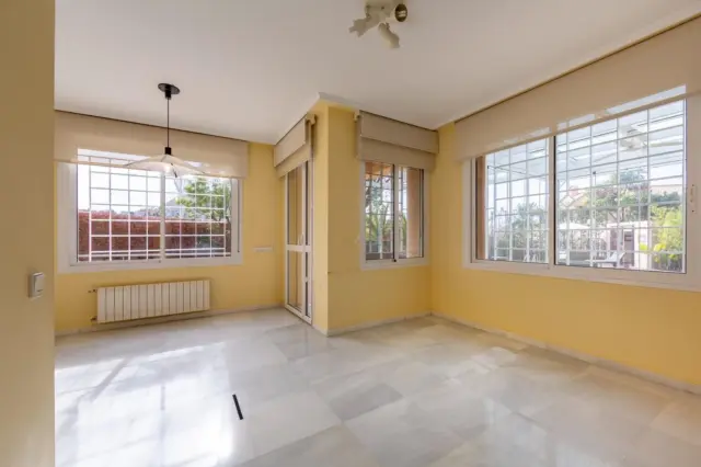 Chalet en calle Gardenias, 15