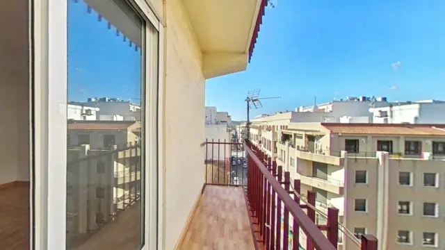 Apartment in Urban Core photo 35