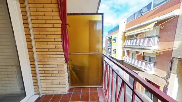 Flat in Raval-Santa Rosa-Safaretjos photo 3