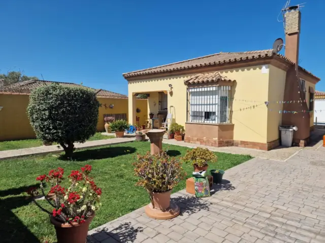 Chalet en Pinar de los Franceses - Marquesado