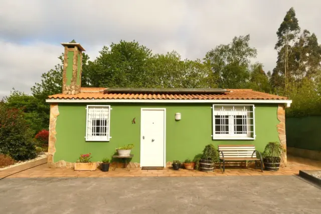 Chalet en calle Ferreira