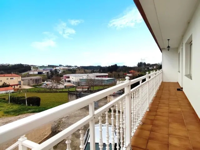 Chalet en Avenida dos Martires de Carral