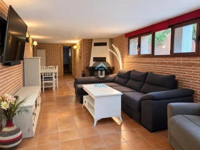 Chalet en calle Bahía