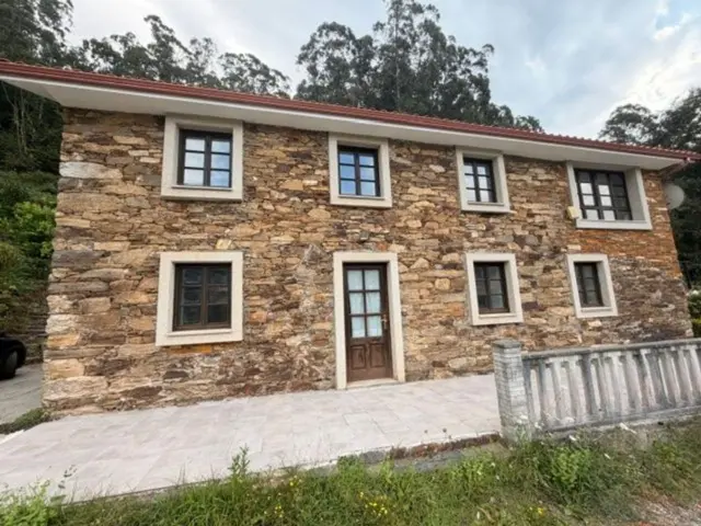 Chalet en calle Lugar Fontefria