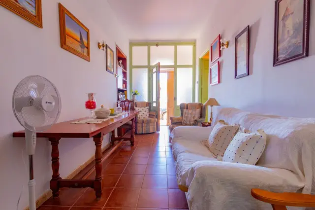 House on Paseo de Parra