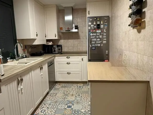 Apartment on Calle Real Utrera, 140