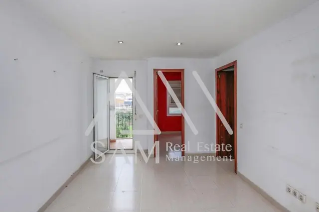 Flat in Santa Coloma de Gramenet