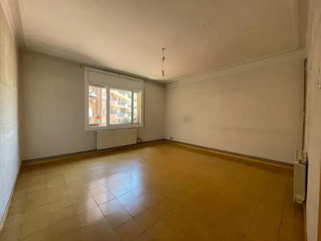 Apartment in Sants
