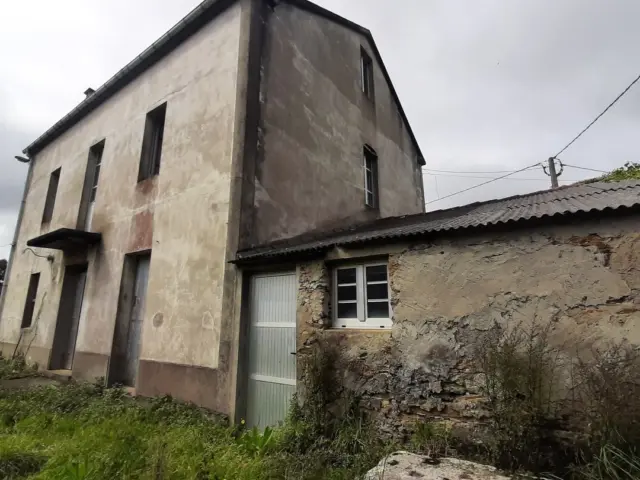 Rustic Finca on Piñeiro Loiba Street, No. 7