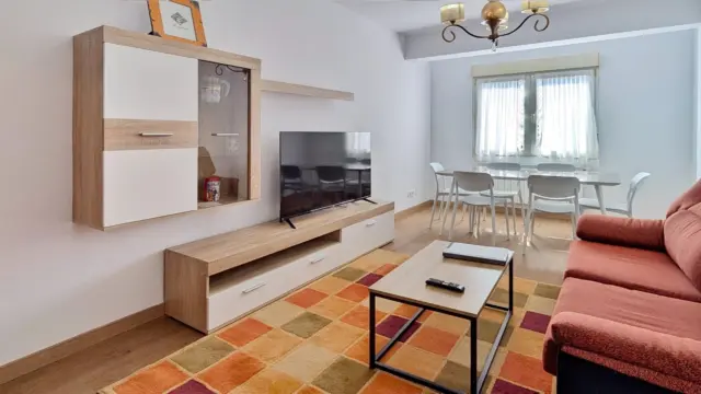 Apartment in Cuatro Caminos