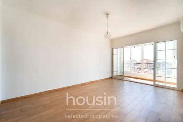 Apartment on Avenida de la Ciudad Jardín