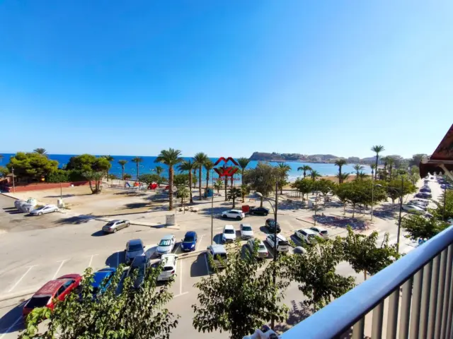 Apartment on Calle Alc Mariano Yufera Guirao