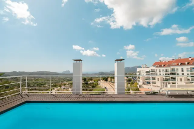Apartment on Nou D'Octubre Street