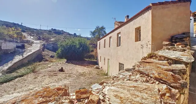 House on Calle de la Tejera, 14