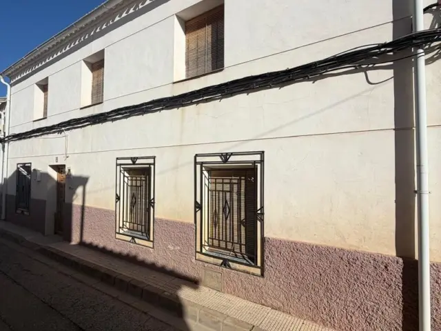 Semi-detached house in Castilla La Mancha