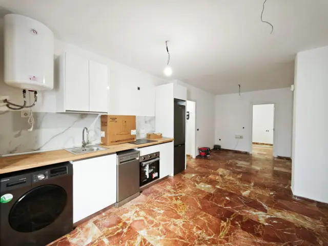 Apartment at Isaac Peral Street, 5