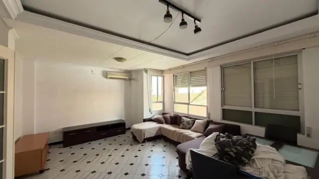 Apartment on Calle Hermanos Bazán