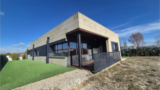 Chalet in Husillos