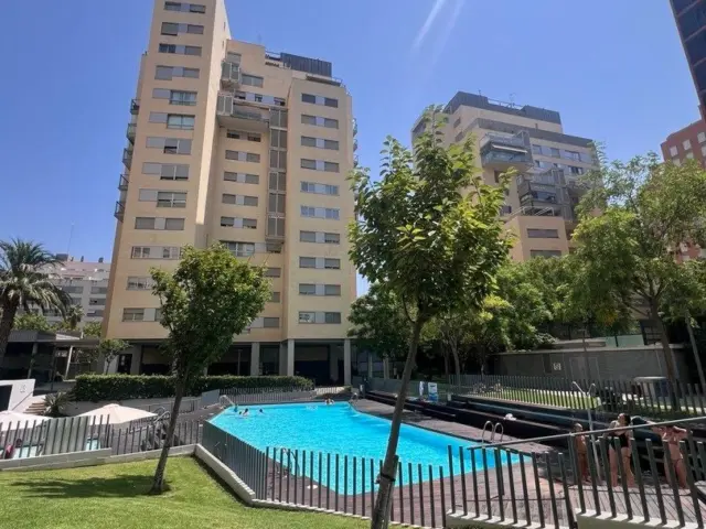 Apartment in Campanar