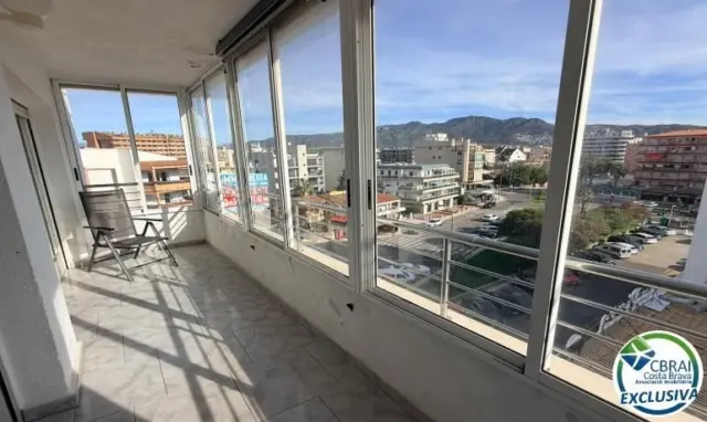 Apartment on Avinguda de la Gola de l'Estany