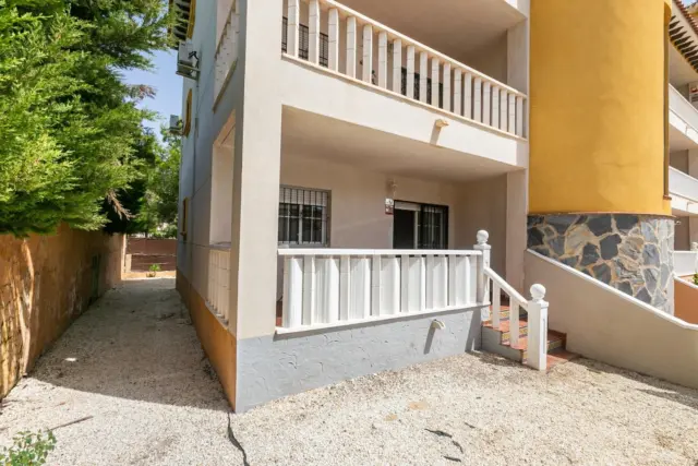 Apartamento en Lomas de Cabo Roig-Los Dolses