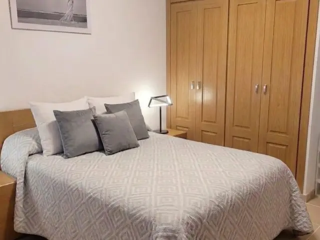Apartment on Avenida de Victoria Baro
