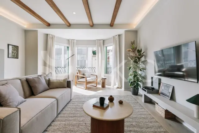 Piso en alquiler en Carrer de Muntaner, cerca de Avinguda Diagonal - Imagen 28