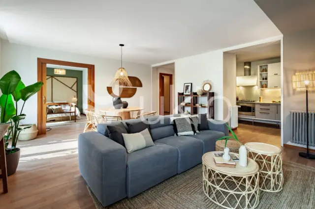 Piso en alquiler en Ronda de la Universitat - Imagen 27