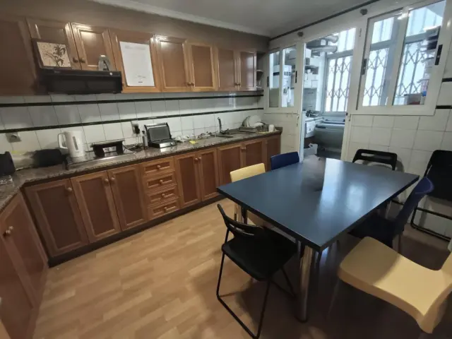Apartment in Paterna photo 2
