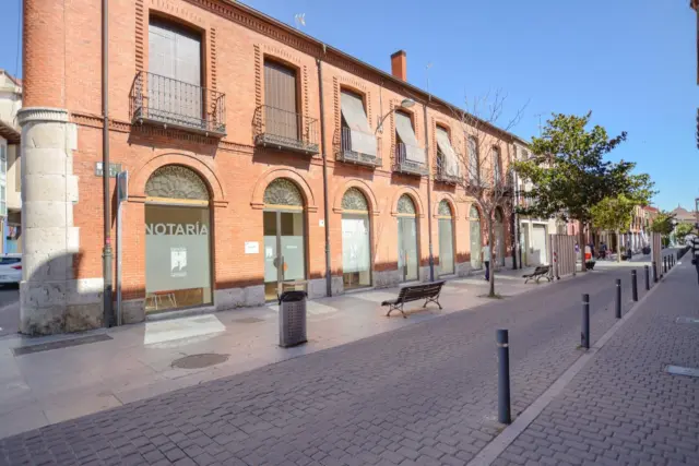 Duplex on Ronda de Gracia Street