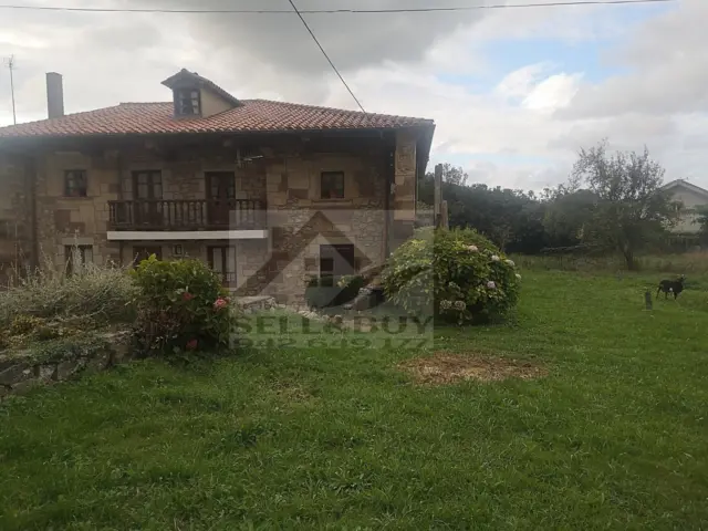 Casa en venta en Escobedo, Escobedo (Camargo) de 299.000 €