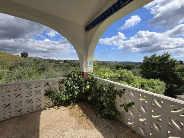 Chalet on Poligono 15 Street, Plot 295, El Rincon