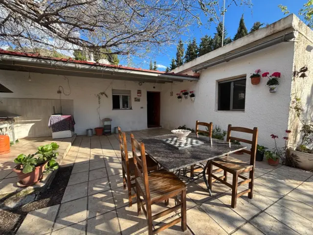 Chalet on Calle Salinetas photo 2